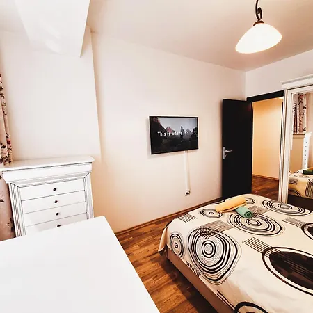 Grand - Le Chocolat Apartment